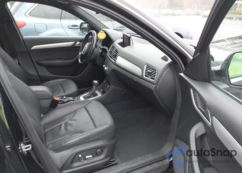 2017 Audi Q3 2.0T Premium из США, поврежденный, VIN WA1JCCFS6HR007445